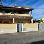 Fede\'S Home Airport