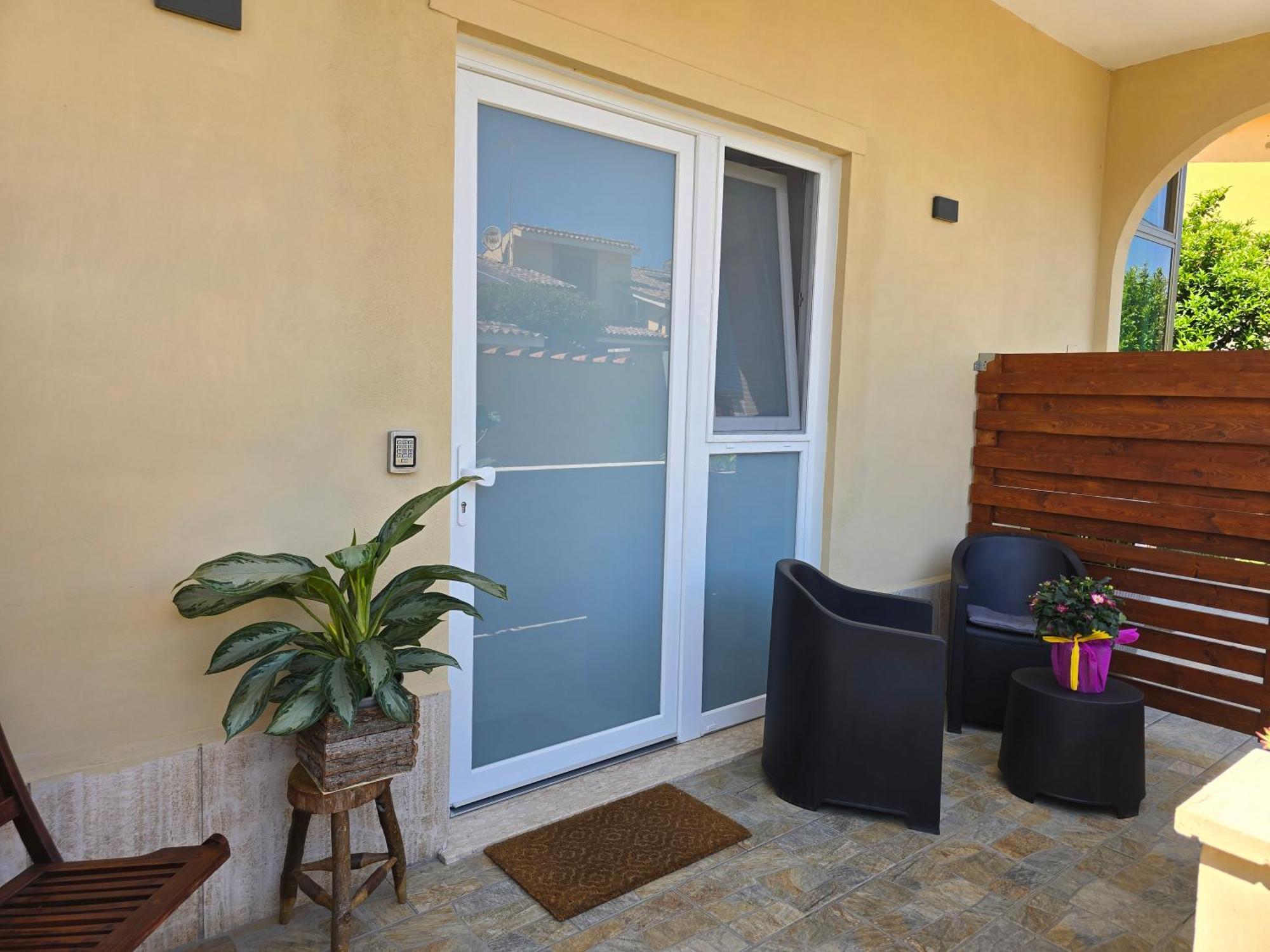 Fede's Airport Apartment